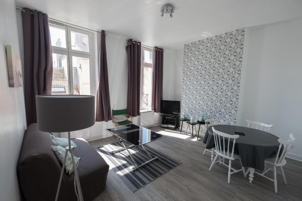 St Cyr Logement Lumineux Dans Coeur De Ville & Wifi Boulogne-sur-Mer Eksteriør bilde