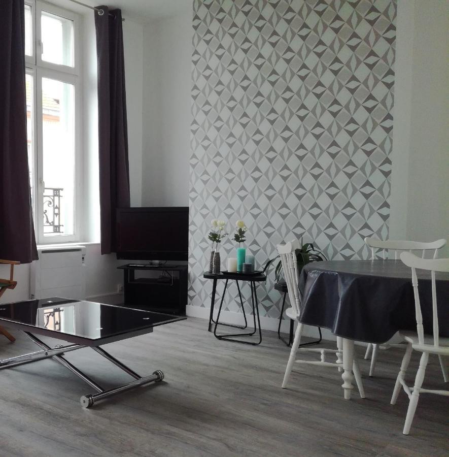St Cyr Logement Lumineux Dans Coeur De Ville & Wifi Boulogne-sur-Mer Eksteriør bilde